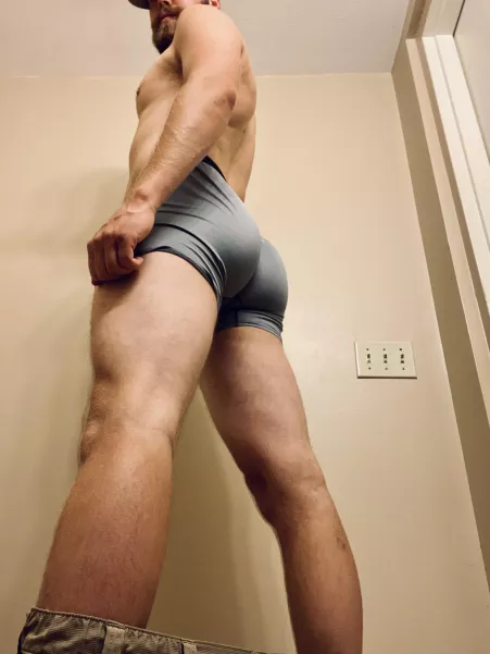 These boxers are at maximum capacity by sireewoh