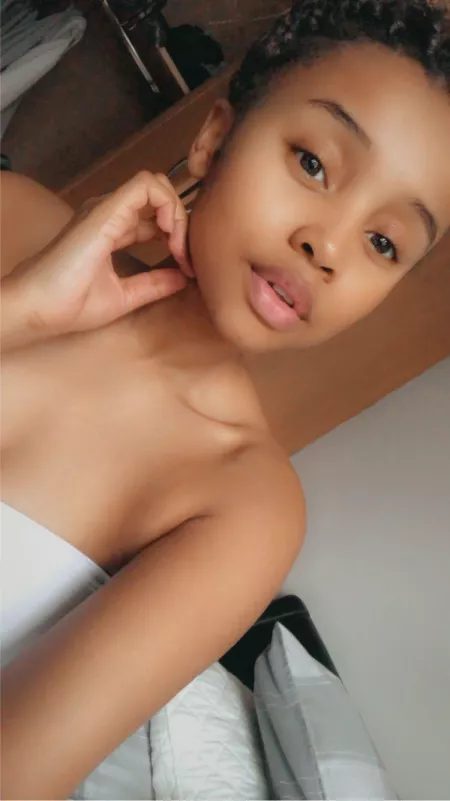 These DSLs ready to ruin your life hehe by Coffie__x