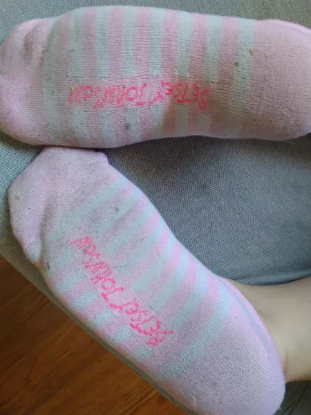 These need to go! Going on day 6! by HappyFeet90