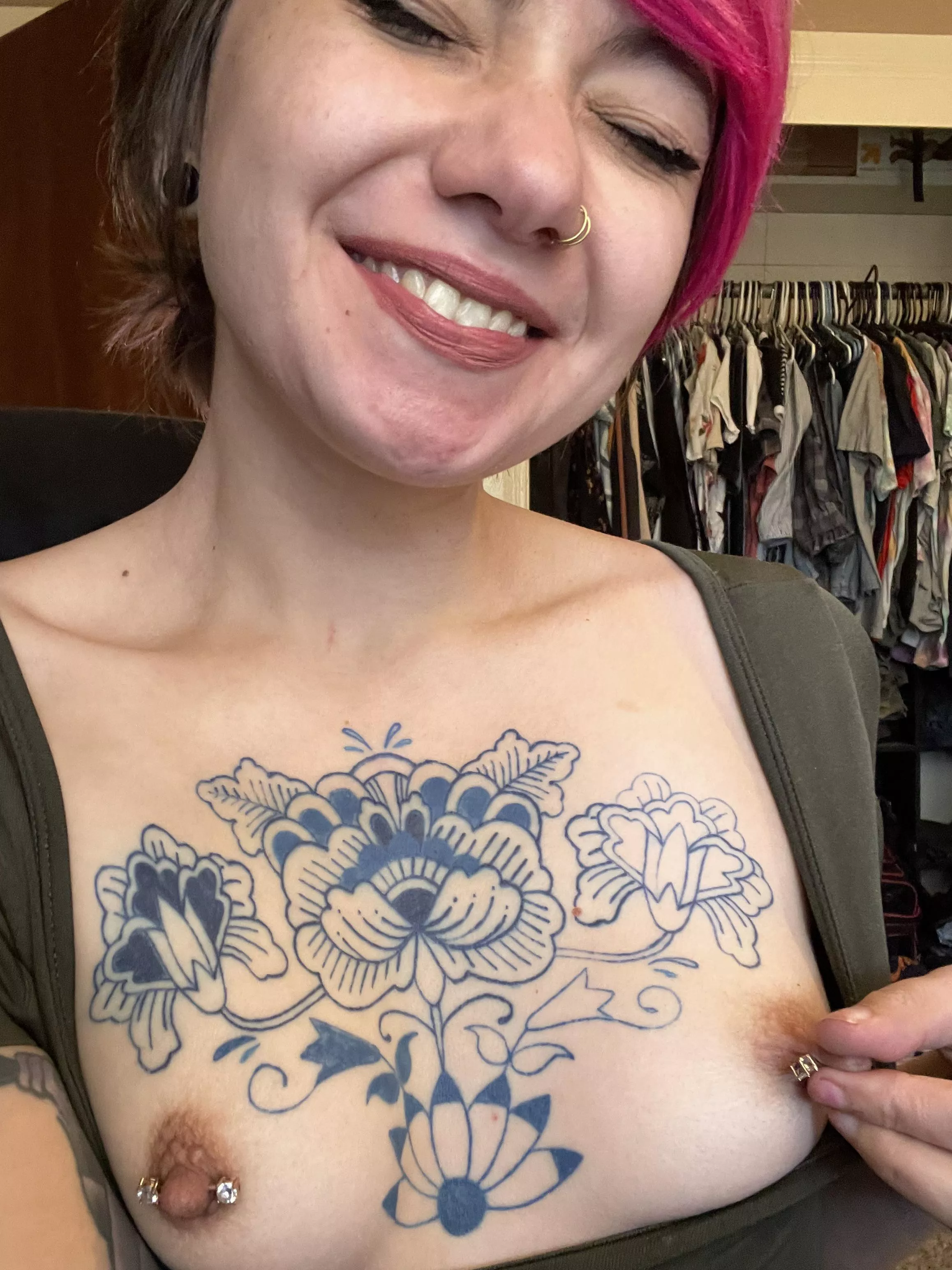 These nipples aren’t going to play with themselves posted by a-doidoi