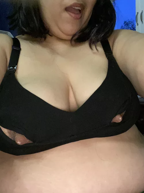 These nipples need your 👅 plz by HunnyBunn174