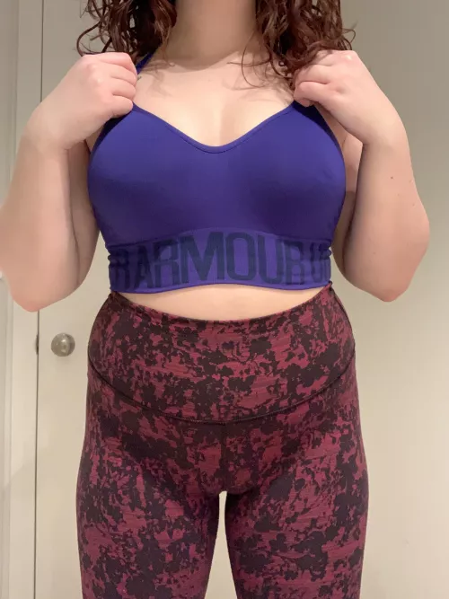 These pants always give me the biggest camel toe, I’ll have to wear them more often by MarvoBarvo