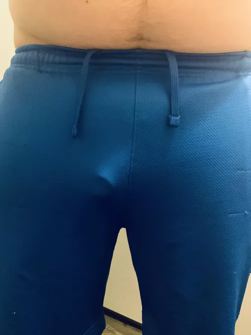 These shorts are my favorite for outlines by BulgeHunter28