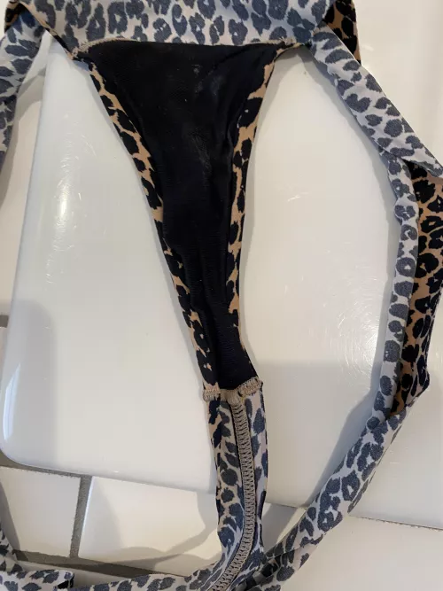 These went through morning sex, a peloton workout, and a cleaning afternoon…. Fucking amazing. by LowerDistribution269