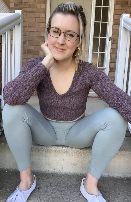 These yoga pants are really thin, and the concrete is really cold 😳 by Liz_XO_