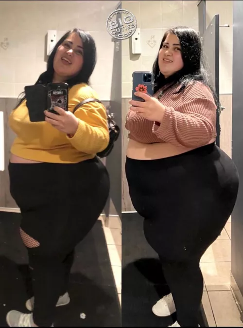 They asked if they could photoshop me and I said why when I can do it irl 😂 by BigCutieGigi