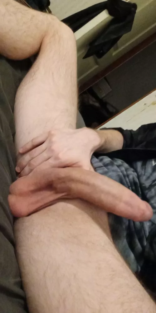 They do be hanging by WaitsWaits87