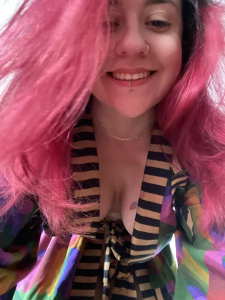 They give amazing titty jobs by NakedMaria