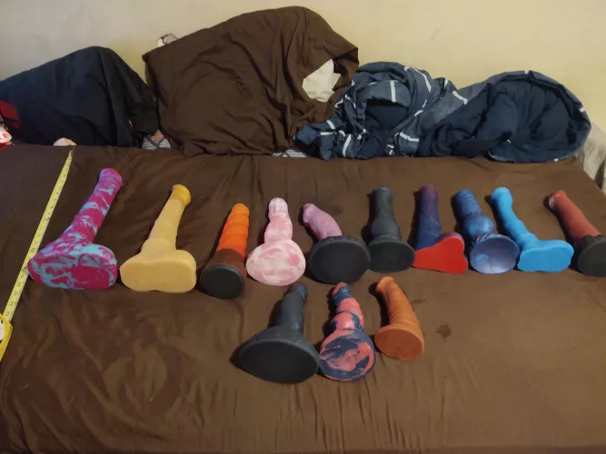 they just keep getting bigger. by crimsonfox1