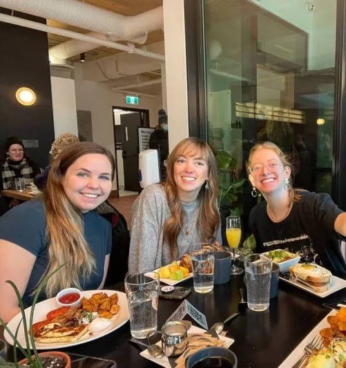 They Look So Welcoming by pnsxl