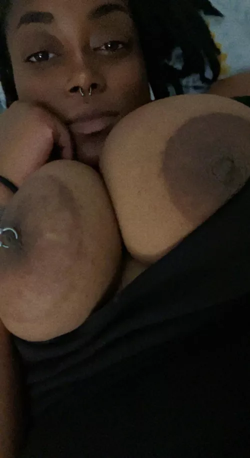 They need to be glazed in your cum by JayeSoPrettyyy