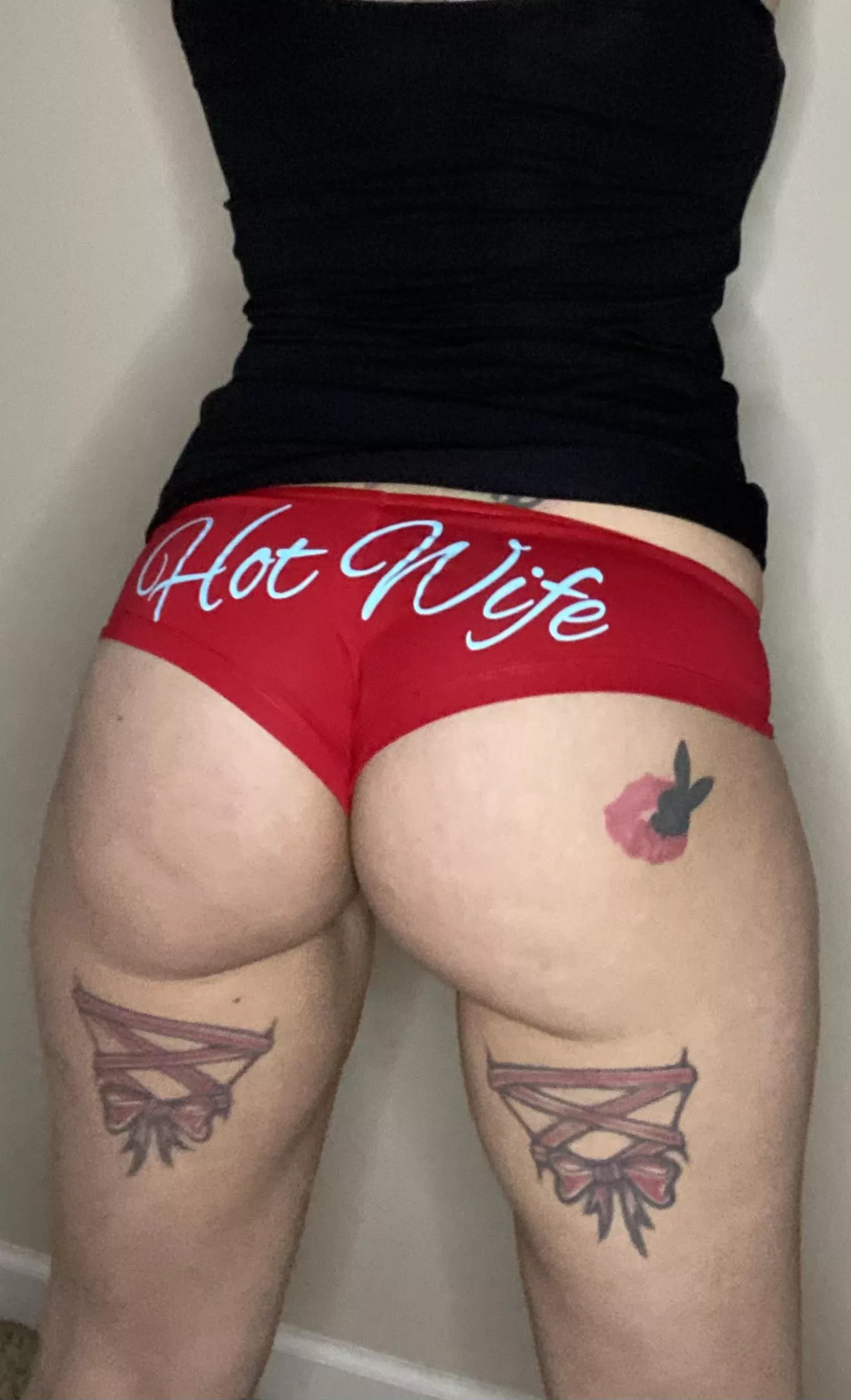 They say all you need to know posted by alinwonderlust