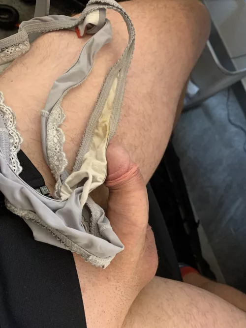 They smell so Good 🤤NSFW by Spitzz007