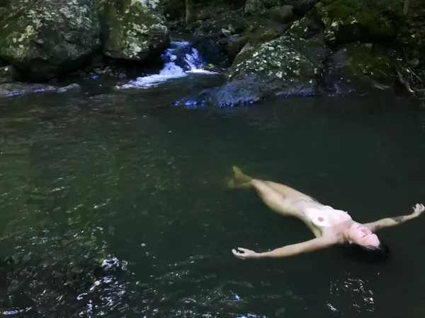 They told me not to, but I chased waterfalls by MissySlonce