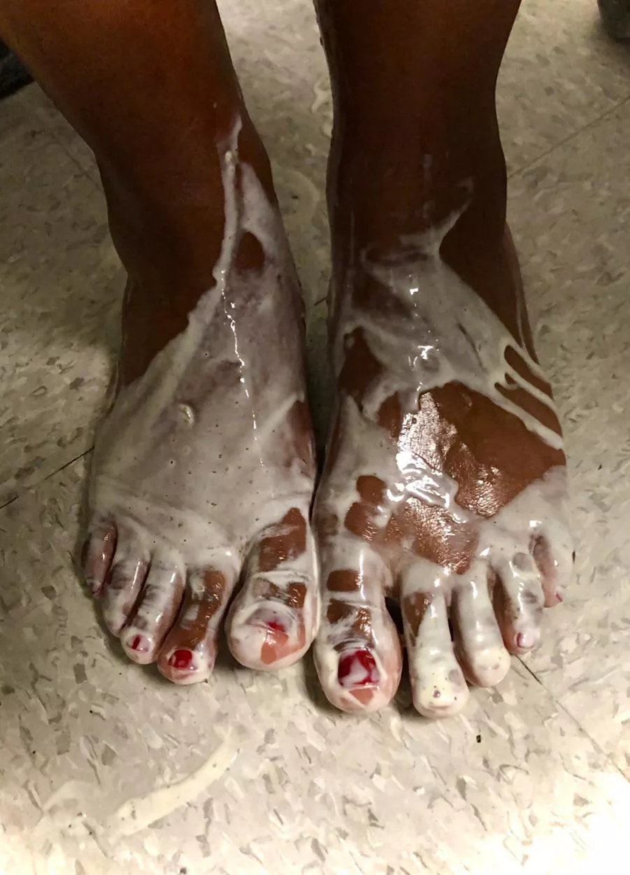 They were so wet and slippery 😖 posted by Cassies_corner