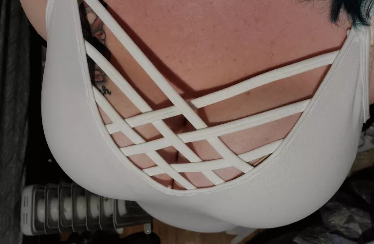 They're covered, right? by FairelyWench