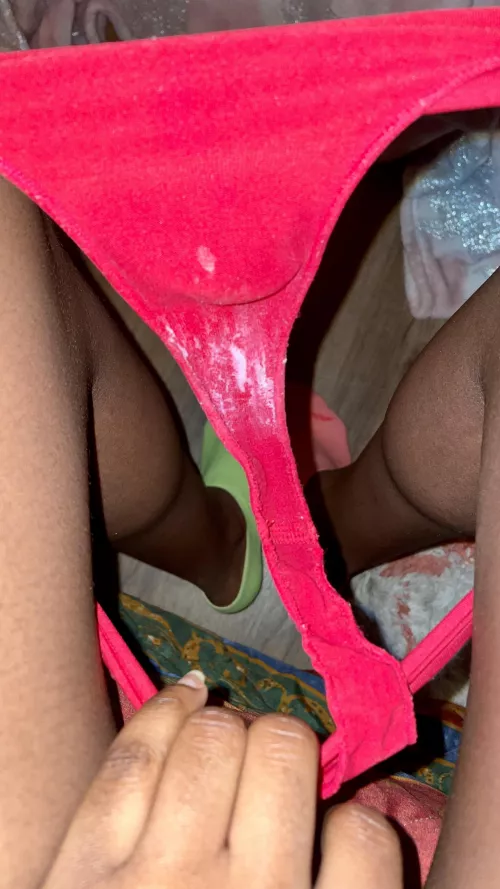 They’re damp and creamy, would you shovel them in your mouth as i was?😏 by katie_spice