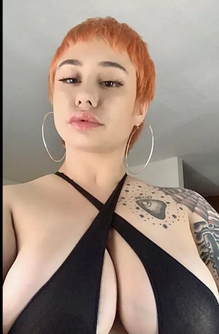 theyre heavy, could use a hand(s) ;) by mariejaneee