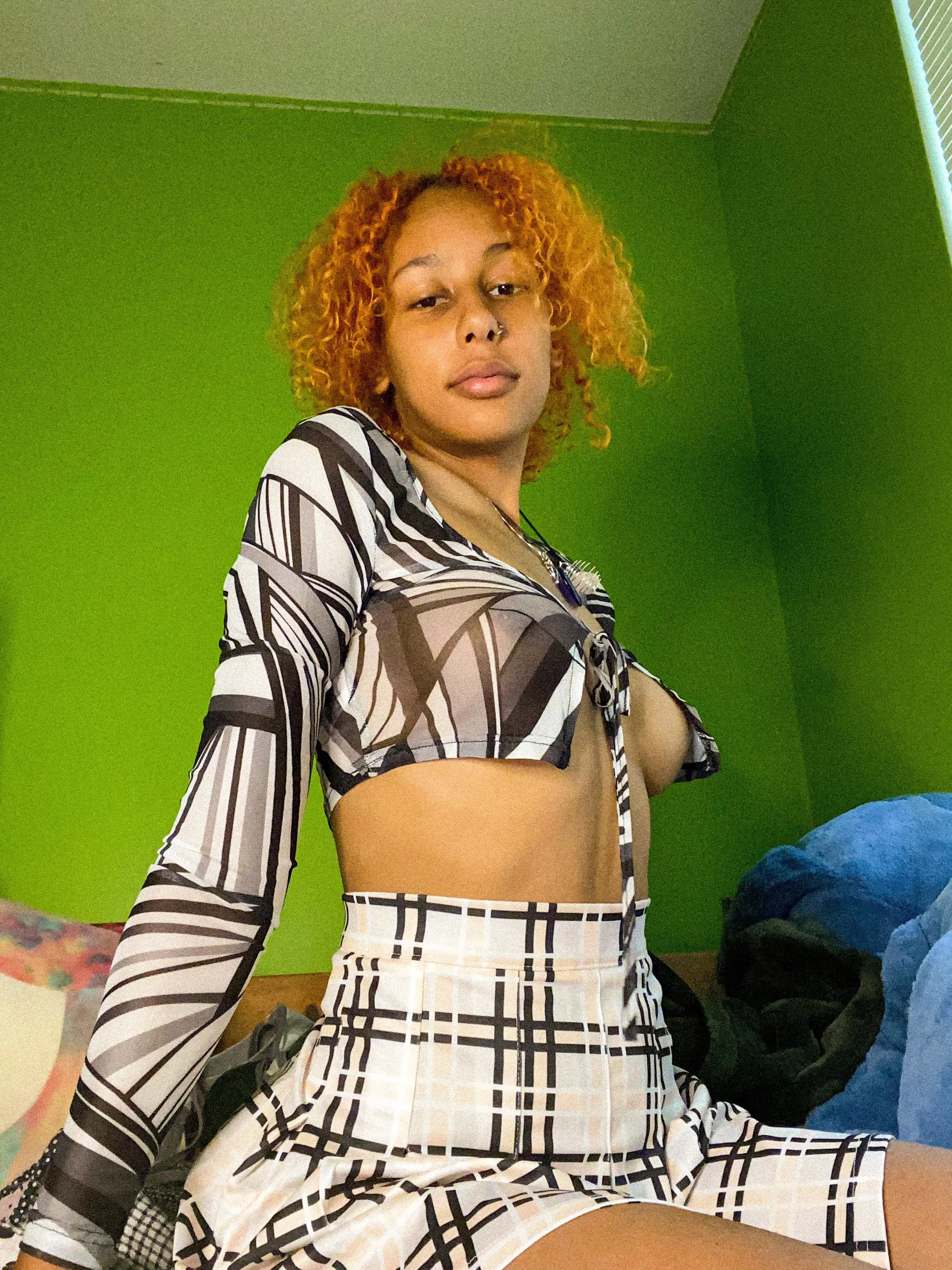 They’re sitting? posted by draguntatkat