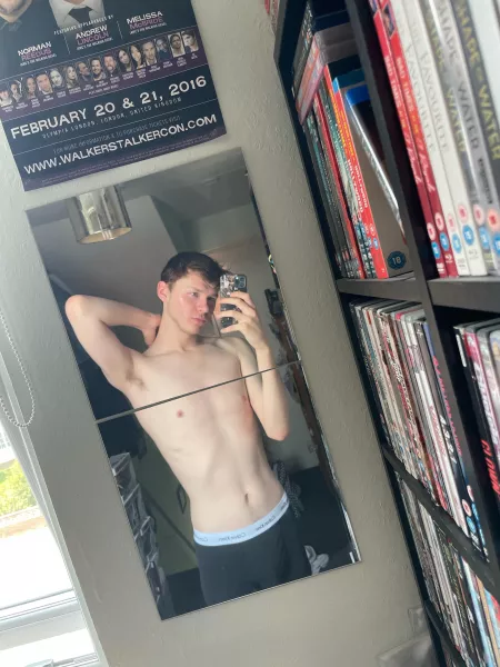 they’re smelling quite musky today 😊 by ember_tw1nk