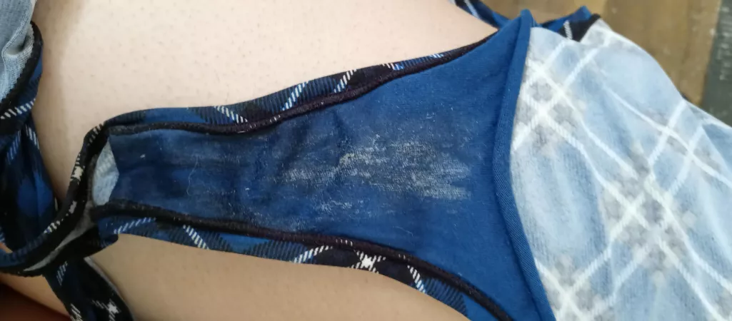 Theyre still wet 😋 by NervousYoungInguman