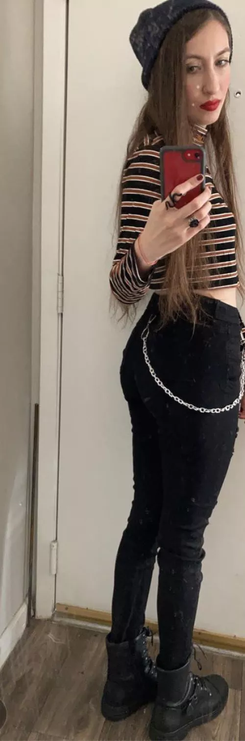 They’re whites and gothic by egirlfromyournight