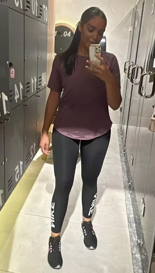 Thicc thighs by Bigdaddzyy