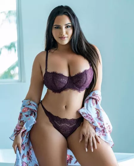 Thick by imnotjavier