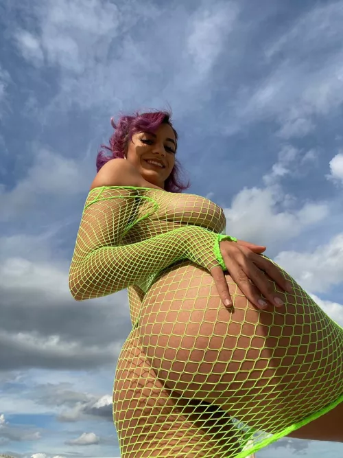 Thick enough? 😩 by Bestbitch69