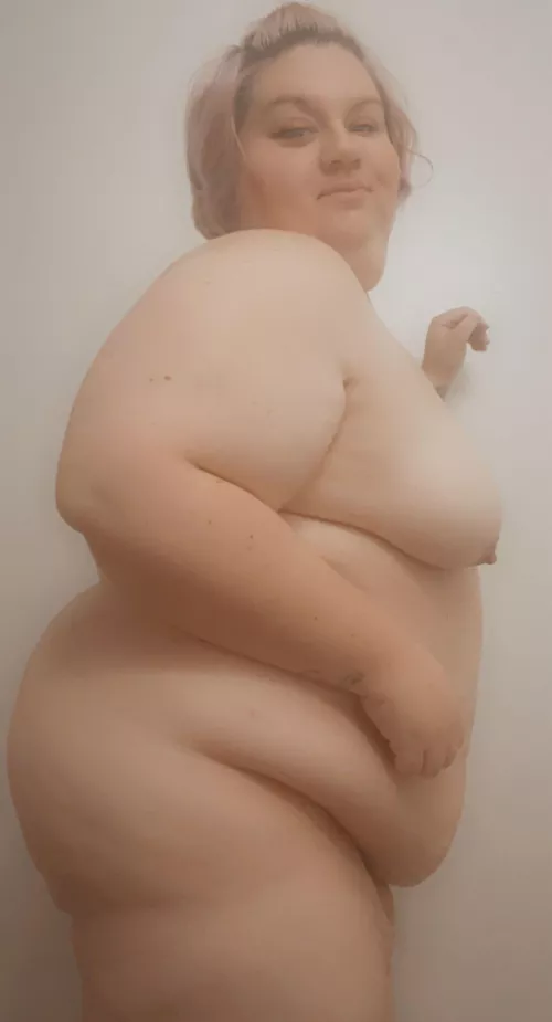 Thick & Juicy by stickyhoney1989