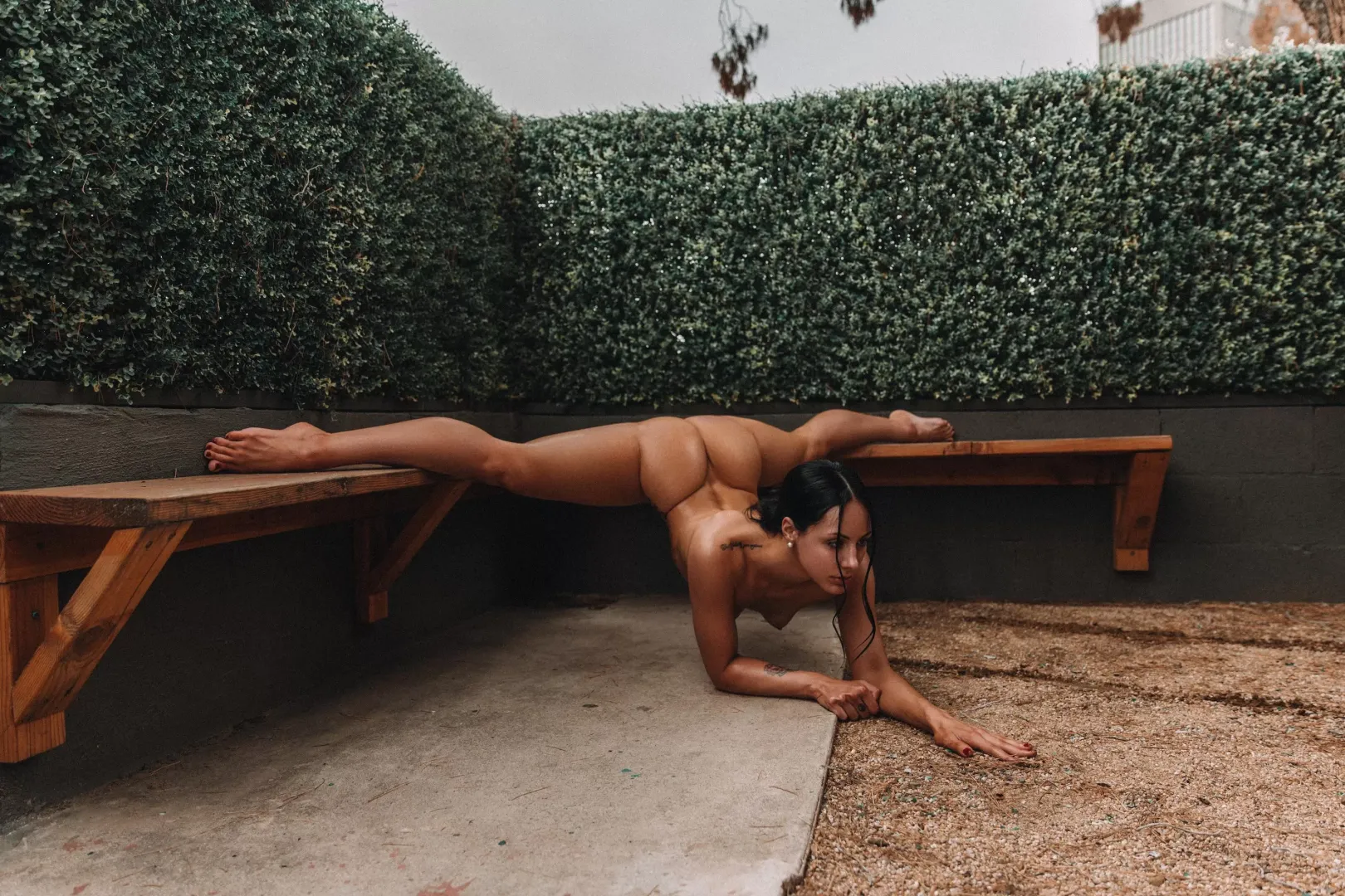 Thick ol’ split posted by lilmisschanel