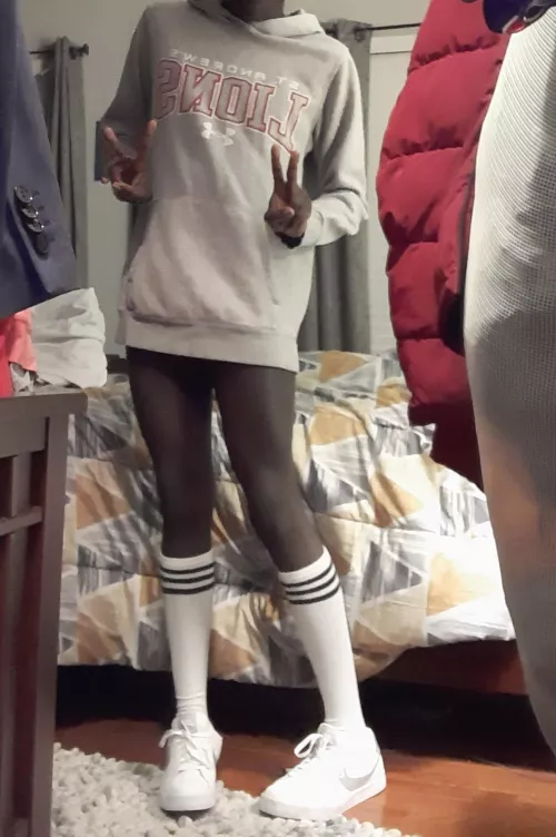 Thick or skinny legs? You choose America! by technicolorsam