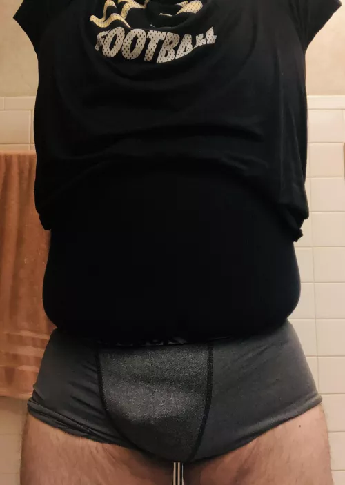 Thick thighs. by jaymira16