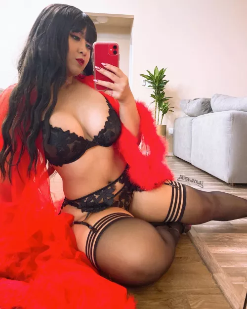 Thick thighs always steal the show. by igmishamai