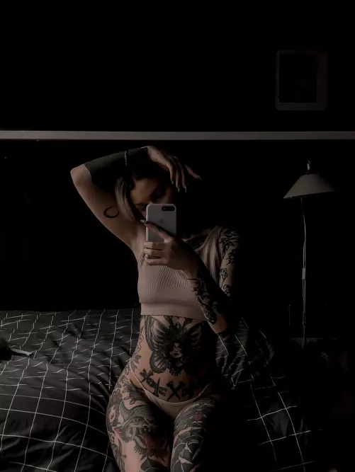 Thick thighs for your by Inevitable-Bus923