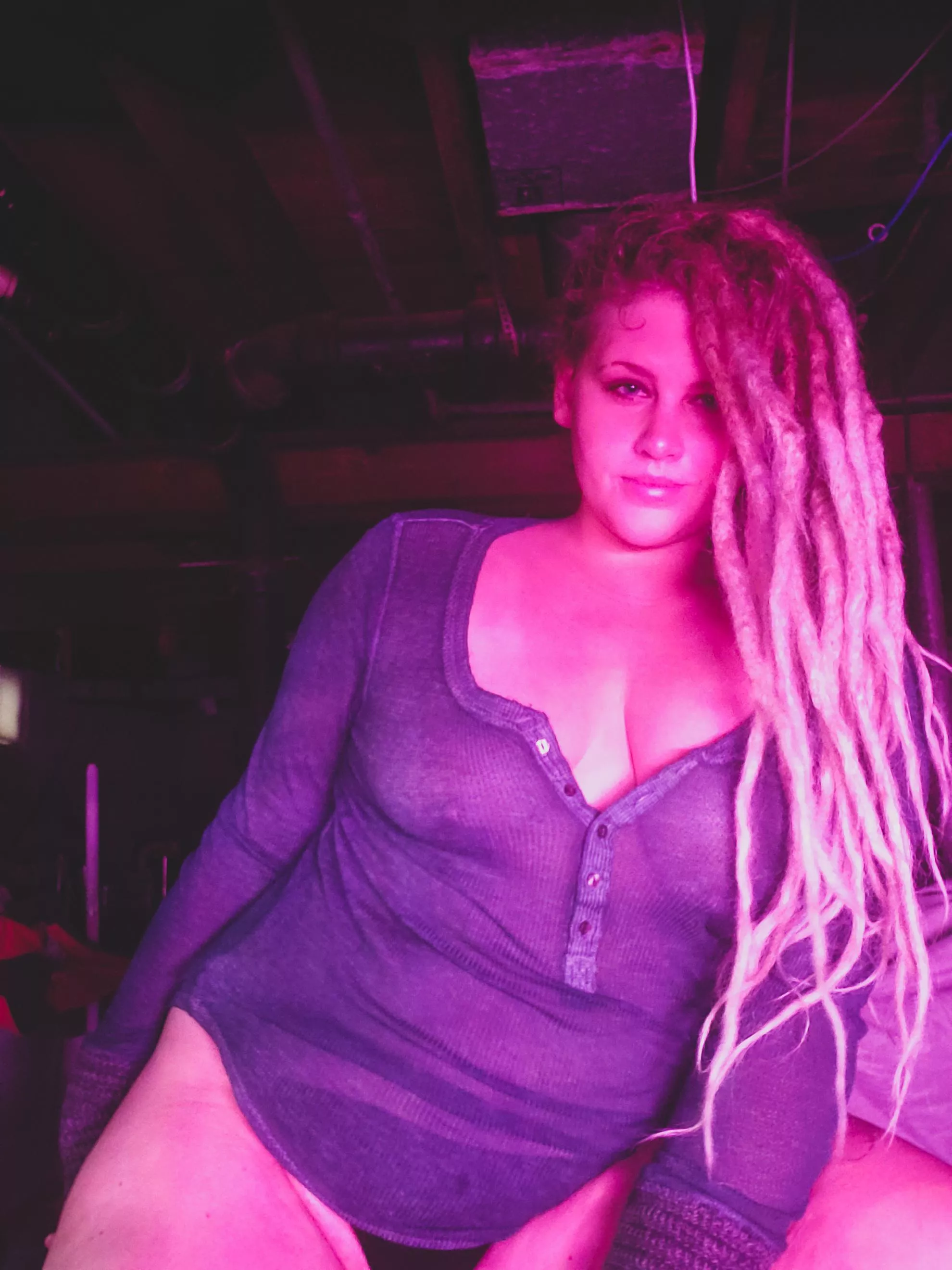 Thick thighs tell no lies 😋 posted by TaroNo2429