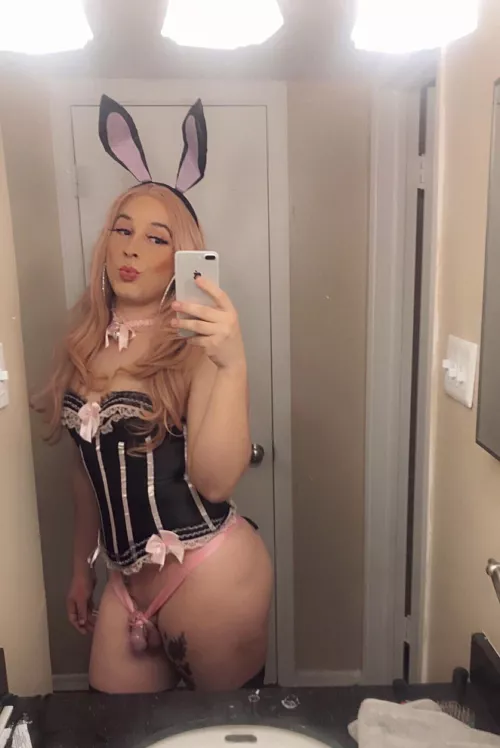 Thicker than a snicker 😂💕 by Sissysofia_15