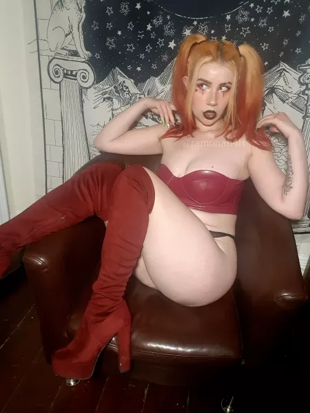 thigh highs are everyone's favourite right ? by ramonah4rt