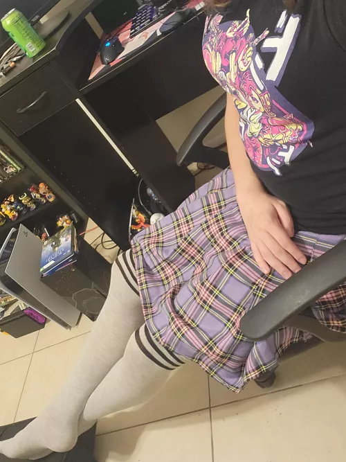 Thigh highs are nice. by Selziii