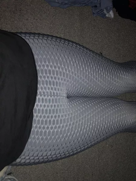 Thighs anyone? by YamBrave642