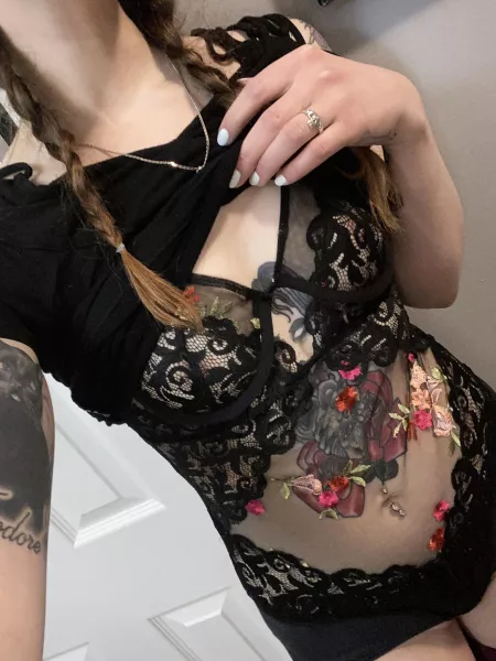 Thin as my skin by Lunaanitabelle