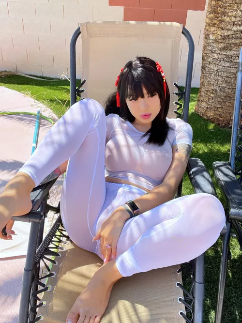 Think anyone noticed? by xcorpsekittenx