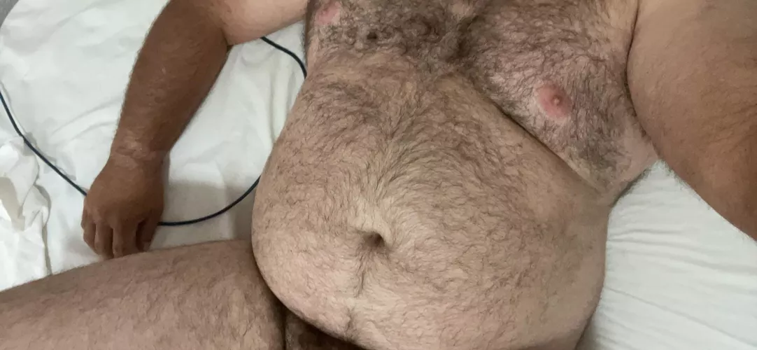 Think I would look better with your load on me! by justlooking51