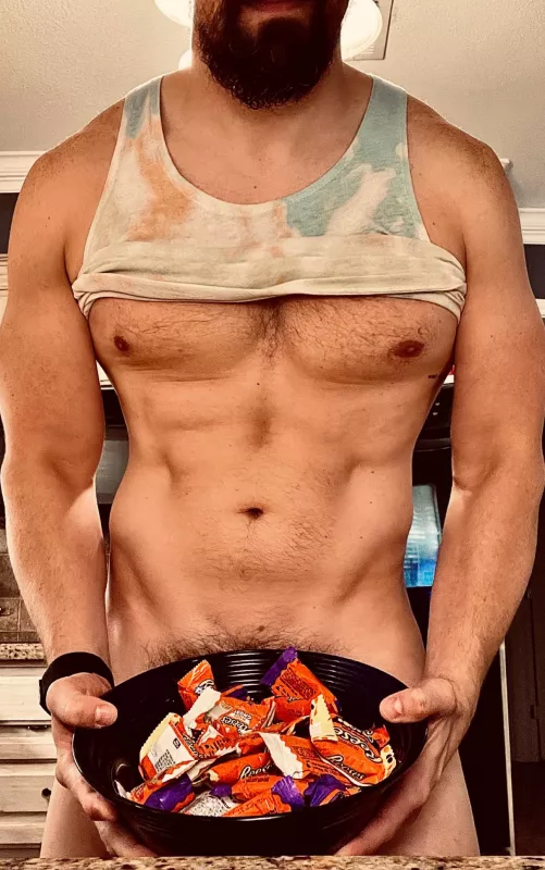 Think I’ll be on your trick or treat route tonight? by fitjackdaddy