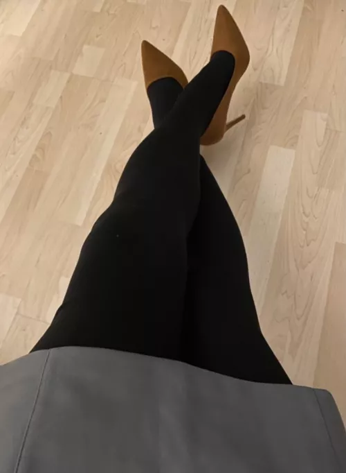 Think my date will mind me mixing black and brown?