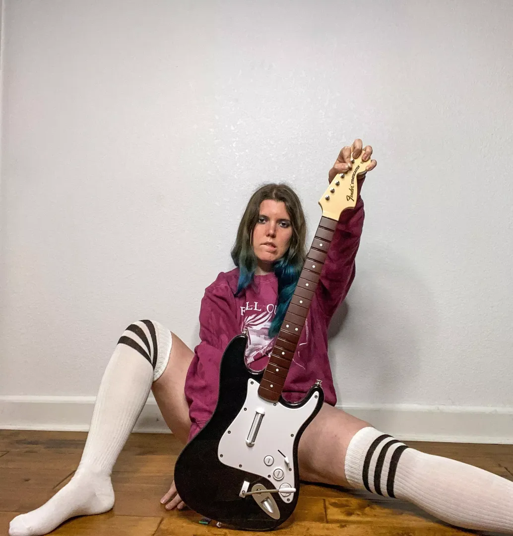 Think you can find the G chord? posted by bitemyaxe