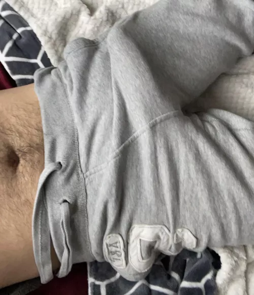 think your tongue can stay within the lines? by idekchristian