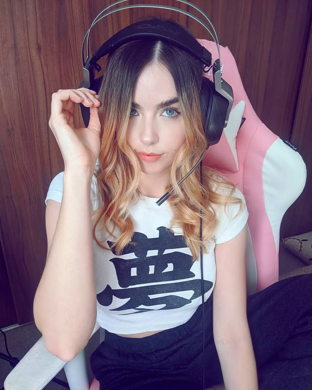 Thinking about chocolate posted by ProximaBee