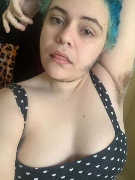 Thinking about dying my pit hair to match my hair :0 by scoobsboob