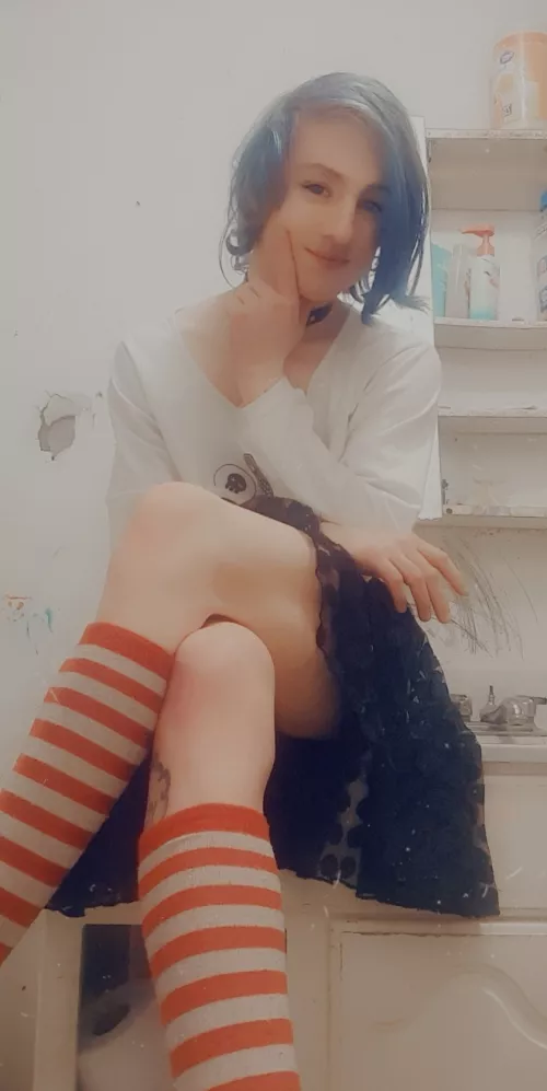 Thinking about headpats by Zachatonumus